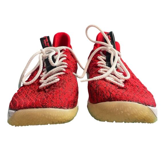 Nike LeBron 15 Low Mens University Red Basketball Shoes 2018 Size‎ 9 - Picture 2 of 7